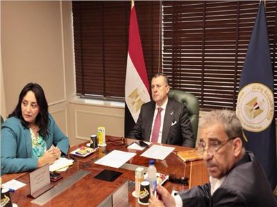 وزير السياحة يتابع استعدادات القطاع لاستضافة مصر لمؤتمر COP 27