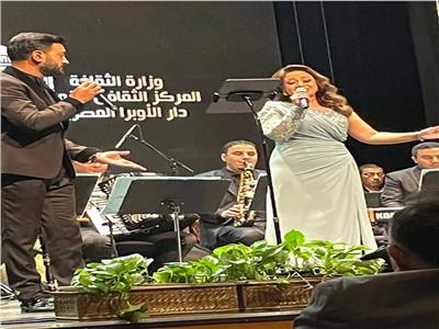 ريهام عبدالحكيم وأحمد عفت يتألقان في احتفالية أمسية الموسيقار طلال| صور