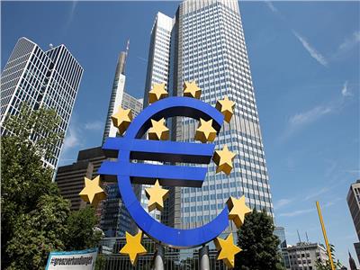 البنك المركزي الأوروبي يحذر من زيادة أعباء الدين العام في منطقة اليورو