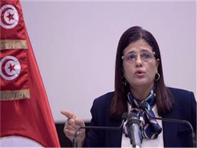 وزيرة المال التونسية تعلن موعد رفع الدعم نهائيا عن المحروقات