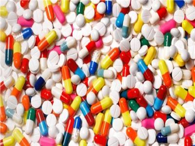 هيئة الدواء تبدأ في تصنيع المواد الخام للعقاقير