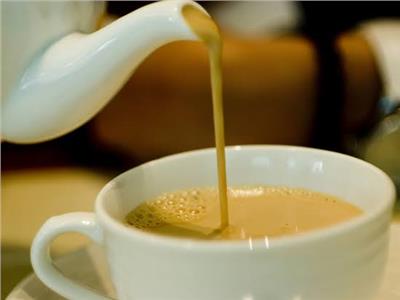 دراسة: إضافة الحليب للشاي تفقده فوائده الصحية