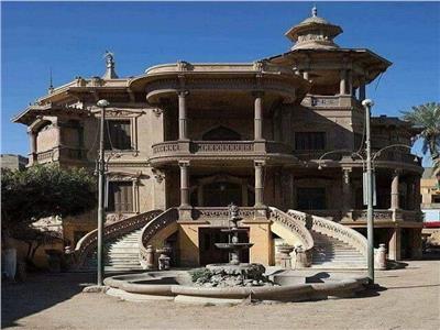 قصر «صاحب الكرم» بالمنيا.. تحفة معمارية فرنسية عمرها 110 أعوام | صور