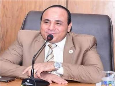 تعيين الدكتور خالد عبد اللطيف نائباً لرئيس جامعة سوهاج والدكتورة لمياء أبو زيد عميداً لكلية التربية النوعية