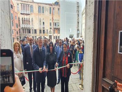 افتتاح معرض «توت عنخ آمون» في مدينة فينيسيا الإيطالية | صور