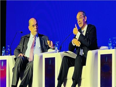 وزير الاتصالات: 90% من حركة البيانات بين الشرق والغرب تمر بمصر