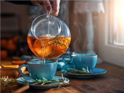 يعالج الصداع النصفي| 4 أسباب تدفعك لتجربة الشاي بالملح.. تعرف عليها     