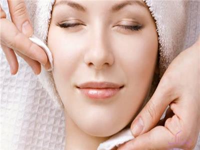 4 طرق تساعد على تنظيف مسام الجلد المسدودة