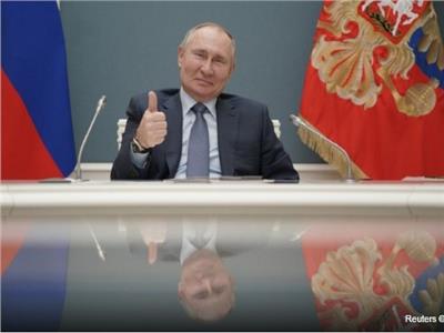 قرار مفاجئ من بوتين ردًا على العقوبات الغربية