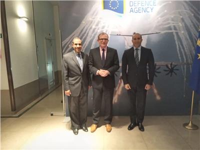 سفير مصر ببروكسل يبحث ملفات مكافحة الإرهاب مع مسئولي الاتحاد الأوروبي والناتو