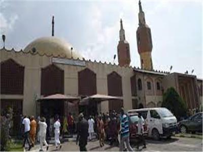 12 قتيلا واختطاف 13 آخرين في اقتحام مسلحين لمسجد في نيجيريا