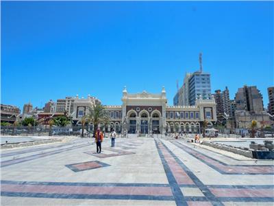 محطة مصر تودع الفوضى.. أقدم ميادين الإسكندرية يتجمل بـ227 مليون جنيه | صور 