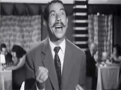 عبدالغني النجدى ممثل بارع .. يبكي عندما يشاهد عملًا تلفزيونيا