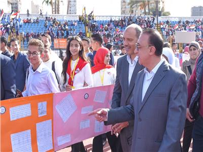 محافظ الإسكندرية يشارك في كرنفال «مدارسنا نشاط × نشاط» مع 10 آلاف طالب 