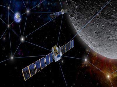 تطوير كوكبة أقمار صناعية لتقديم خدمات في الفضاء القمري  