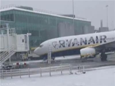 «بسبب الصقيع والجليد» حركة الطيران والمرور تتوقف في روسيا 