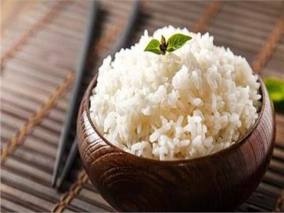 مصدر جيد للفيتامينات ويمد الجسم بالطاقة.. فوائد تناول الأرز