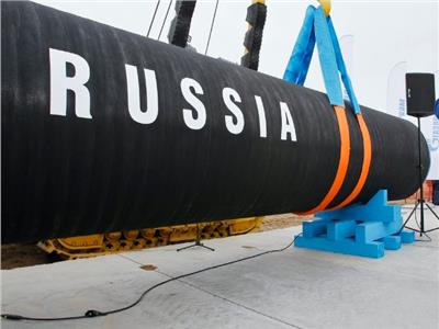 دبلوماسي أوكراني: حظر شراء النفط الروسي يدمر البنية التكريرية لموسكو