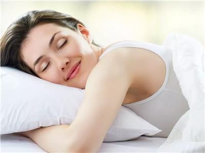 هل يمكن أن تؤثر عاداتك الغذائية على نومك؟