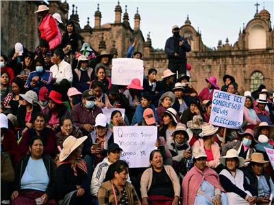 انتخابات مبكرة في بيرو وسط أزمة دبلوماسية مع المكسيك