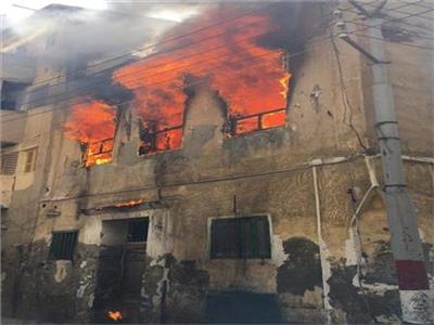 «نيابة المنيا» تُعاين موقع حريق نشب بمنزل بقرية صفط الخمار 