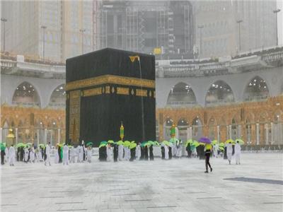 «احذروا الأمطار الرعدية».. السعودية تشهد طقسا غير مستقر ببعض المناطق| فيديو