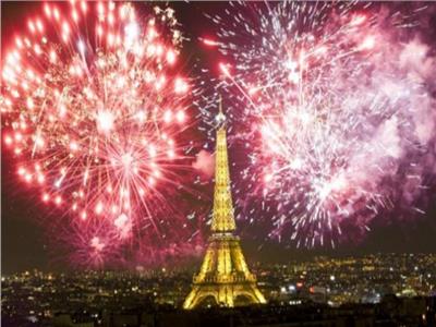 فرنسا.. احتفالات محدودة باستقبال العام الجديد