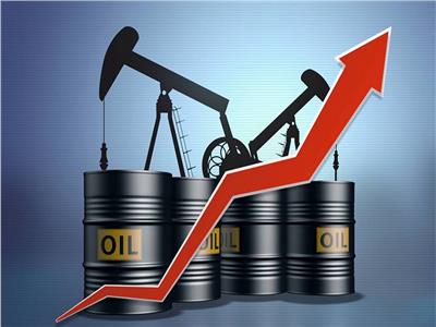 أسعار النفط تواصل مكاسبها.. برنت يقترب مجدداً من 80 دولاراً