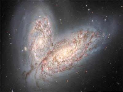 تلسكوب هابل يلتقط صورة عن  أقدم النجوم في الكون