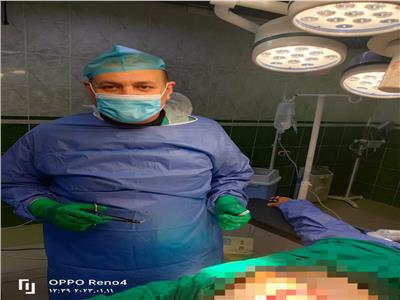 نجاح الفريق الطبي بمستشفى المحمودية في إجراء جراحة لمسنة 70 عاماً تعانى من ورم