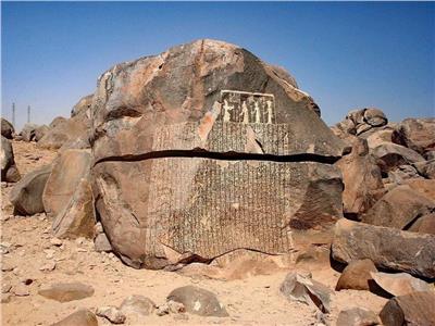 صخرة «جزيرة سهيل» بأسوان تحكي قصة المجاعة في عهد الملك زوسر