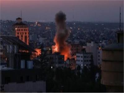 إعلام فلسطيني: دوي انفجار جنوب قطاع غزة والطيران الإسرائيلي يحلق على ارتفاع منخفض