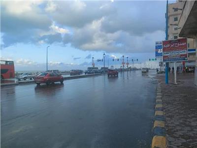 أمطار غزيرة تضرب الإسكندرية في أعقاب انتهاء نوة الكرم | فيديو وصور