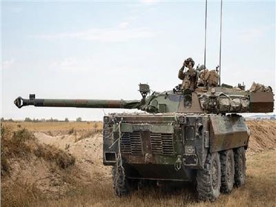 14 دبابة مدولبة فرنسية تصل أوكرانيا