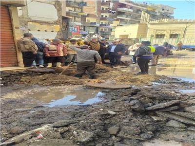 بالصور| محافظ الغربية يتابع خطة إعادة رد الشيء لأصله بشوارع مدينة كفرالزيات