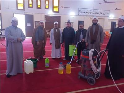 أوقاف الإسماعيلية تواصل الحملة المكبرة لنظافة وتطهير المساجد