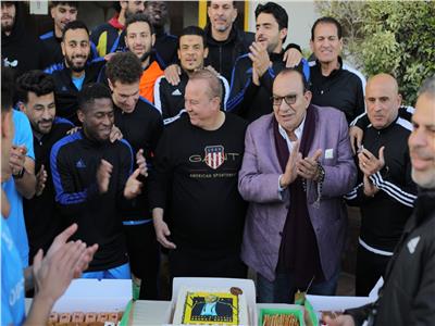المقاولون العرب يحتفل بعيد ميلاد شوقي غريب          