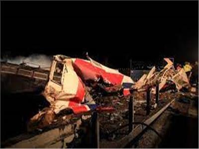 مقتل 8 أشخاص جراء تصادم قطارين في شمال اليونان