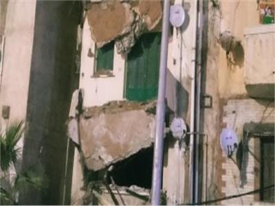 انهيار 3 شرفات بعقار في منطقة رأس التين بالإسكندرية
