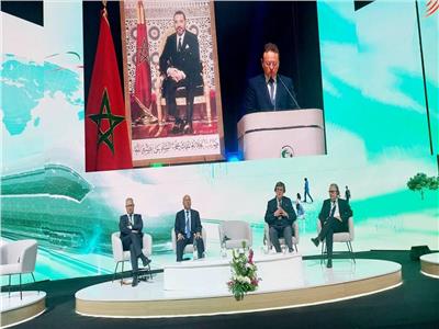 كامل الوزير من المغرب: نستهدف مد القطار الكهربائي السريع حتى بنغازي