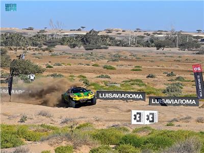 السعودية.. انطلاق أولى جولات سباق «ديزرت أكس» للسيارات الكهربائية في نيوم