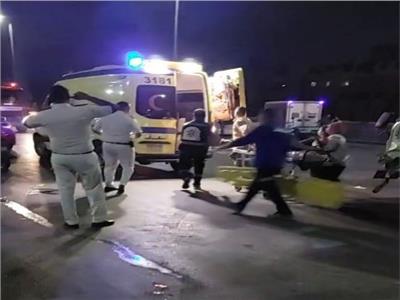 إصابة 16 شخصا في حادث تصادم «تريلا» بمدينة أكتوبر