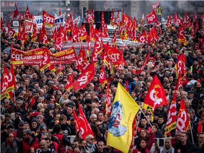 23 مارس.. النقابات العمالية تعلن يوم جديد من الإضراب في عموم فرنسا