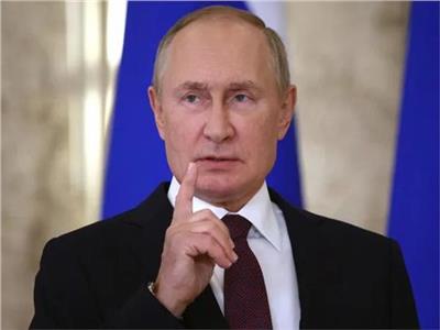 بوتين: الغرب يسعى لبناء تحالف جديد وليس روسيا والصين