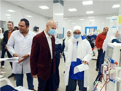 وكيل «صحة الشرقية» يعفي ناظرة مدرسة التمريض بكفر صقر من منصبها