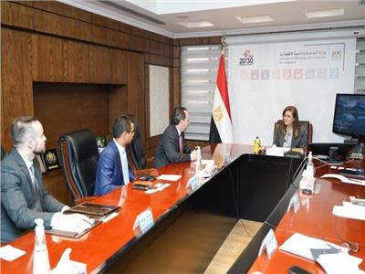 وزيرة التخطيط تبحث التعاون مع القائم بأعمال السفير الأمريكي بالقاهرة