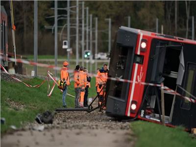 سويسرا: إصابة عدة أشخاص إثر خروج قطارين عن مسارهما بسبب عاصفة