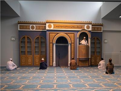 «الإفتاء» توضح آداب المسجد 