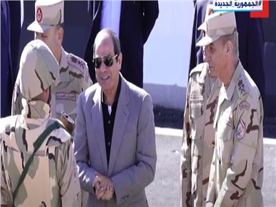 خالد فؤاد: الرئيس السيسي احتفل بين جنوده المنتصرين في معركة الإرهاب