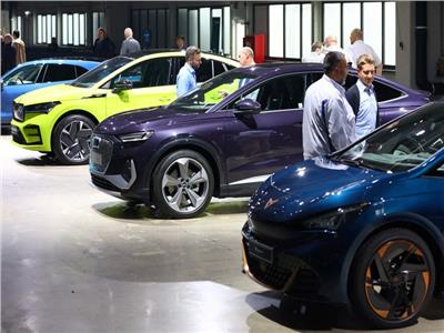 رابطة صناعة السيارات الألمانية ترفع توقعاتها للإنتاج